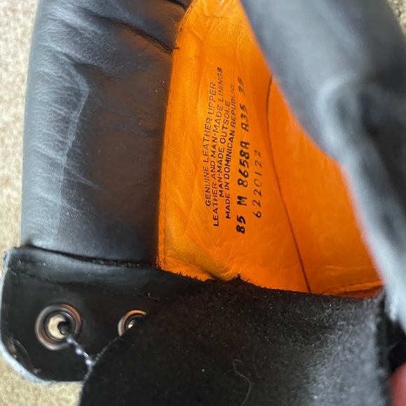 Black timberlands - Picture 3 of 3